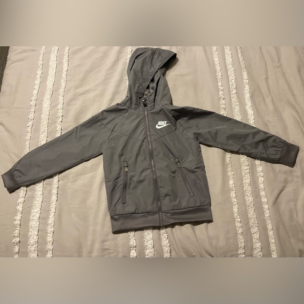 Nike (kids) grey hooded windbreaker